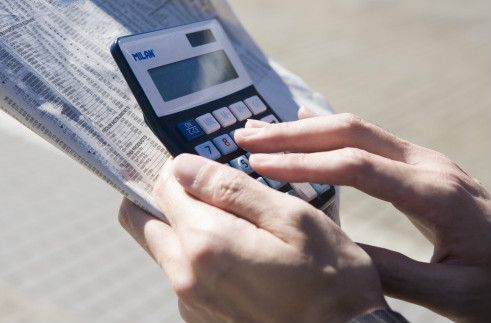 收到上期費用發票，如何進行賬務處理?